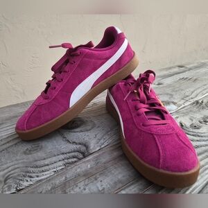 PUMA Club II Era Women's Sneakers Size 10